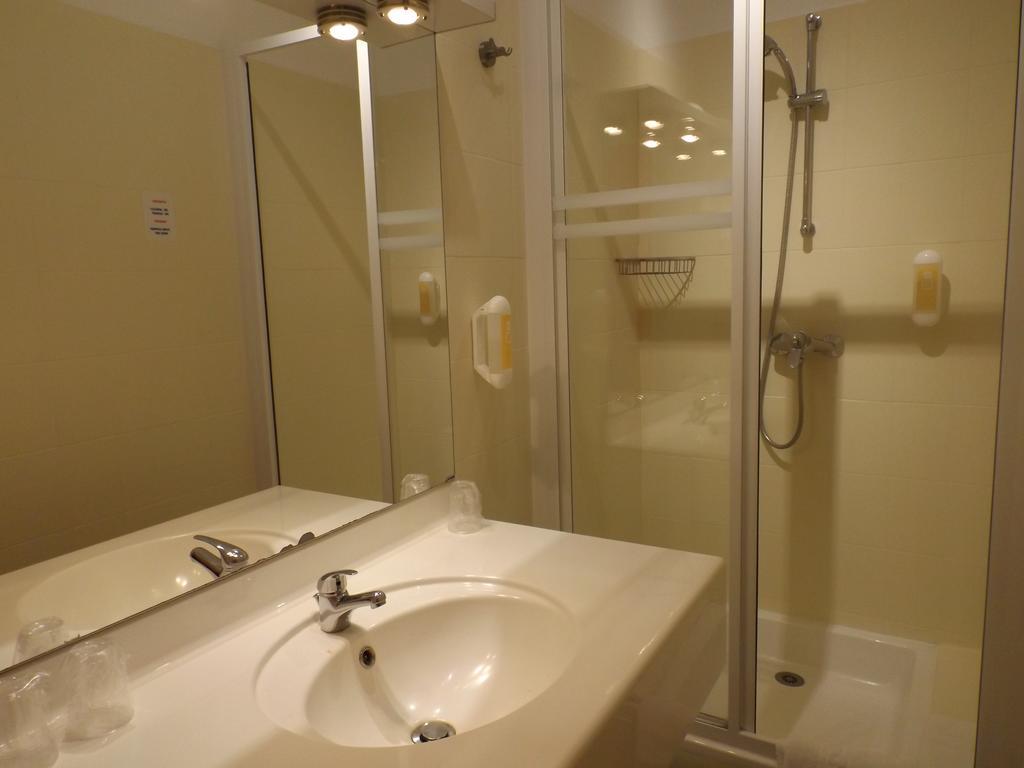 Logis Hotel La Residence, Cognac Centre الغرفة الصورة
